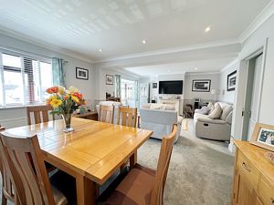 Dining into lounge- click for photo gallery